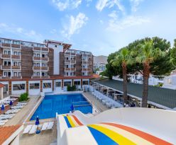 CLUB MUNAMAR BEACH RESORT
