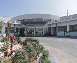 XANADU CLUB MAKADI BAY