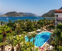 AQUA HOTEL