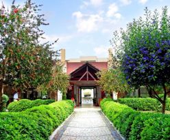 TIANA BEACH RESORT