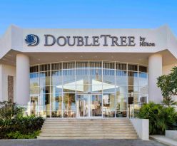 DOUBLETREE BY HILTON SHARKS BAY - BEACH SIDE/MOUNTAIN SIDE
