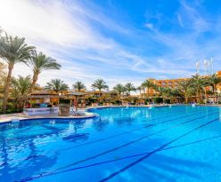 GOLDEN BEACH RESORT