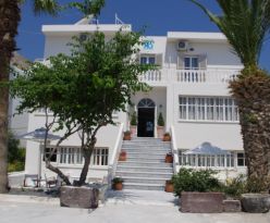 KAMARI BLU BOUTIQUE HOTEL