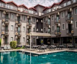 REMER HOTEL