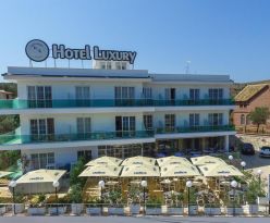 HOTEL LUXURY
