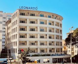 HOTEL LEONARDO