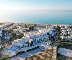 ONE RESORT PREMIUM