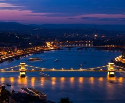 ПЕРЛАТА на ДУНАВ - БУДАПЕЩА с екскурзии до Сентендре, Естергом - чартър от София