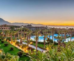 Acacia Resort