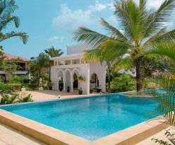 AHG HISIA NUNGWI EXPERIENCE HOTEL