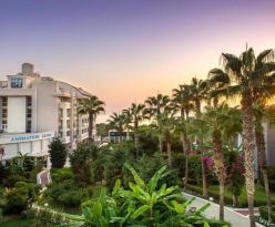 Sea Life Buket Beach