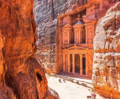 Йордания от А до Я - Петра и пустинята Уади Рум - BESTSELLER - хотели 4* - полет от Варна