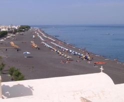 Kamari Blue Boutique