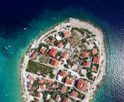 ХЪРВАТИЯ - Перлата на Адриатика и намигване към Босна и Херцеговина - полет от Варна