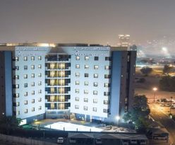 Arabian Park Dubai - an Edge by Rotana Hotel